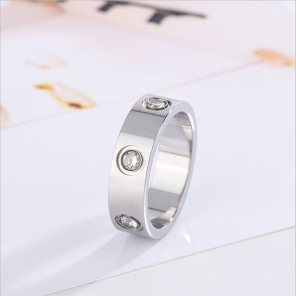 2021 luxury designer jewelry love ring women men rings stainless steel custom couple wedding party friends silver rose gold diamond jeweller
2021 luxury designer jewelry love ring women men rings stainless steel custom couple wedding party friends silver rose gold diamond jeweller
