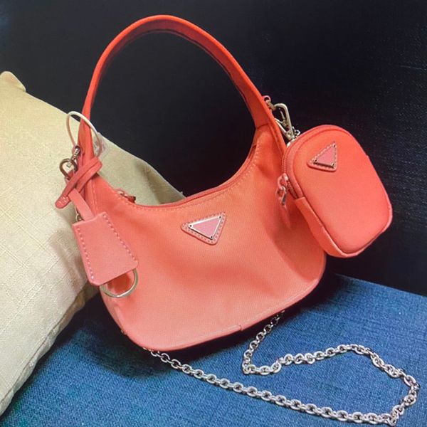 wholesale 1bc114 reedition women vintage nylon handbag crossbody woman casual retro mini shoulder bag chest pack messenger bags, Red;black
wholesale 1bc114 reedition women vintage nylon handbag crossbody woman casual retro mini shoulder bag chest pack messenger bags, Red;black