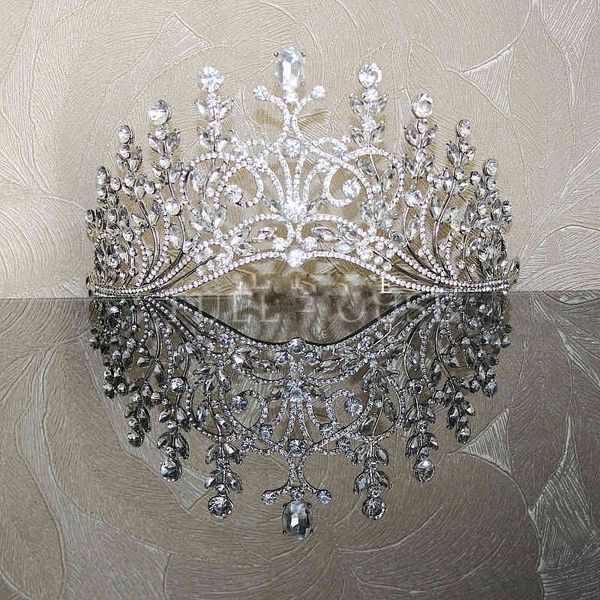 gorgeous sparkling silver plated crystal bridal tiaras wedding diamante pageant crown hairbands for bride hair jewelry headpiece, Slivery;golden
gorgeous sparkling silver plated crystal bridal tiaras wedding diamante pageant crown hairbands for bride hair jewelry headpiece, Slivery;golden