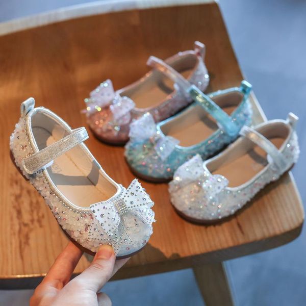 flat shoes baby girls kids rhinestone princess for party wedding dance childrens chaussure fille soft bottom blue pink white, Black;grey
flat shoes baby girls kids rhinestone princess for party wedding dance childrens chaussure fille soft bottom blue pink white, Black;grey