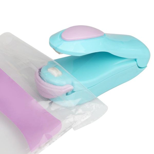 bag clips portable heat plastic package snack storage mini sealing machine handy sticker seals household kitchen accessories
bag clips portable heat plastic package snack storage mini sealing machine handy sticker seals household kitchen accessories
