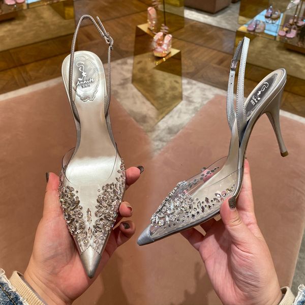 sandals small transparent sandals 2021 summer baotou rhinestone stiletto high-heeled fashion banquet female bride wedding shoe, Black
sandals small transparent sandals 2021 summer baotou rhinestone stiletto high-heeled fashion banquet female bride wedding shoe, Black