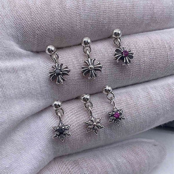 classic crosin ch thai s925 pure silver croquet cross earrings for men and women
classic crosin ch thai s925 pure silver croquet cross earrings for men and women