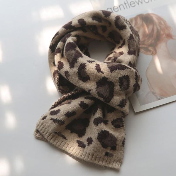 scarves double-sided leopard print personality scarf small warm knitted wool female winter leisure, Blue;gray
scarves double-sided leopard print personality scarf small warm knitted wool female winter leisure, Blue;gray