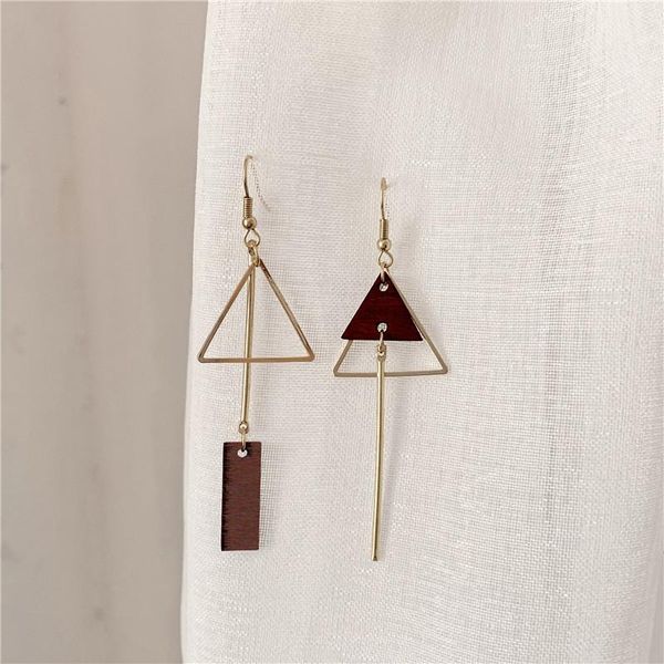 vintage wooden asymmetric triangular earrings long personality fashion stud women jewelry accessories wholesale, Golden;silver
vintage wooden asymmetric triangular earrings long personality fashion stud women jewelry accessories wholesale, Golden;silver