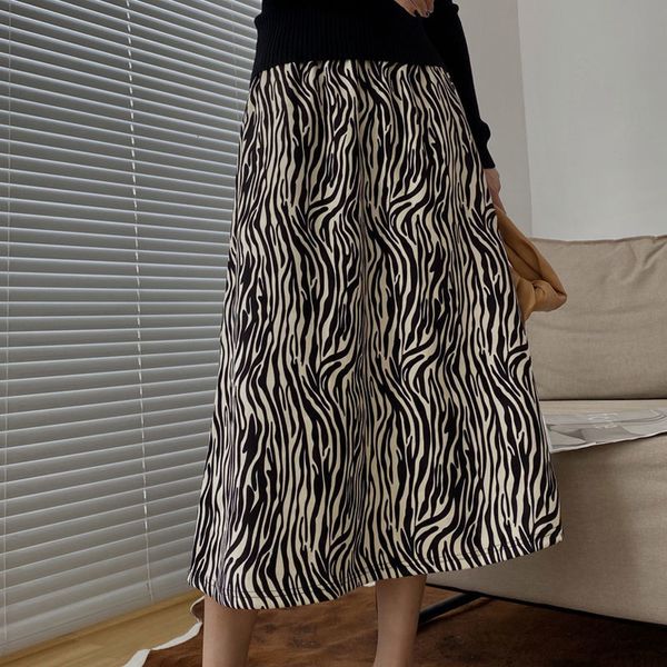 skirt 2021 Summer A-Line Waist Leopard Print Design Women Long Skirt Femme Faldas Jupe Saia, Black
skirt 2021 Summer A-Line Waist Leopard Print Design Women Long Skirt Femme Faldas Jupe Saia, Black