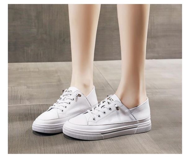 sell student girls women thick sole leather white black color shoes summer casual board shoes
sell student girls women thick sole leather white black color shoes summer casual board shoes