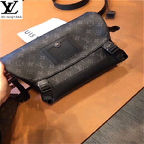 totes brand r luxury bags 5vct m40511 handles voyager small messenger bag shoulder men handbags cross iconic bags, Red;black
totes brand r luxury bags 5vct m40511 handles voyager small messenger bag shoulder men handbags cross iconic bags, Red;black