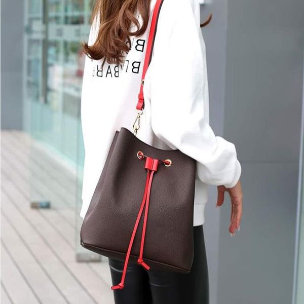 bucket leather quality crossbody flower fashion bag genuine drawstring handbags purse famous women printing wetni
bucket leather quality crossbody flower fashion bag genuine drawstring handbags purse famous women printing wetni