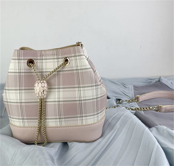 bags Designers Handbag Luxuryshandbags High Quality Ladies Chain Soulder Patent Leather Diamond Luxurys Evening Cross bodyBag ,wMCBZKBCKJQBQWBC, Sky blue
bags Designers Handbag Luxuryshandbags High Quality Ladies Chain Soulder Patent Leather Diamond Luxurys Evening Cross bodyBag ,wMCBZKBCKJQBQWBC, Sky blue