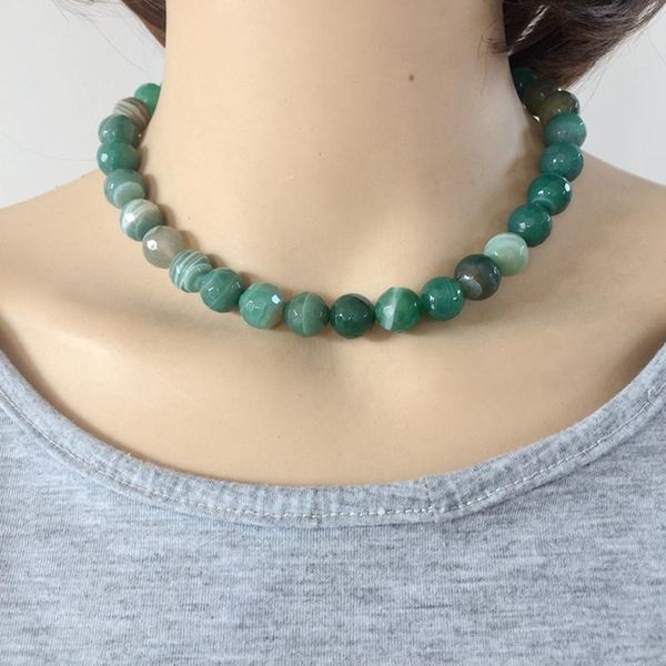 chains green veins/red veins agate round faceted 12mm necklace 43cm, Silver
chains green veins/red veins agate round faceted 12mm necklace 43cm, Silver