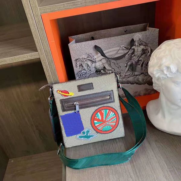 men's messenger bags printing insignia retro embroidery one men genuine leather handbags handbag inclined shoulder bag fashion
men's messenger bags printing insignia retro embroidery one men genuine leather handbags handbag inclined shoulder bag fashion