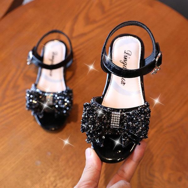 sandals kids bowknot shoes girls bright rhinestone sandal open toes buckle 2021 summer child flat dance wedding 21-36, Black;red
sandals kids bowknot shoes girls bright rhinestone sandal open toes buckle 2021 summer child flat dance wedding 21-36, Black;red