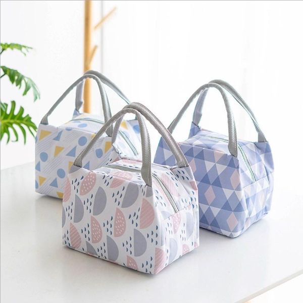 storage bags zipper lunch box bag insulation outdoor picnic portable fresh ice travel
storage bags zipper lunch box bag insulation outdoor picnic portable fresh ice travel