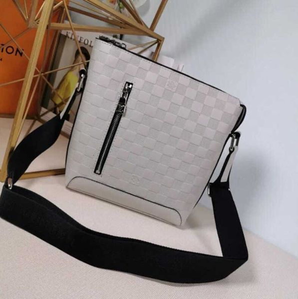 men luxury n42418 new 2020 spring and summer fashion trend men's brand handbags iconic handles shoulder bags totes designer cross body
men luxury n42418 new 2020 spring and summer fashion trend men's brand handbags iconic handles shoulder bags totes designer cross body
