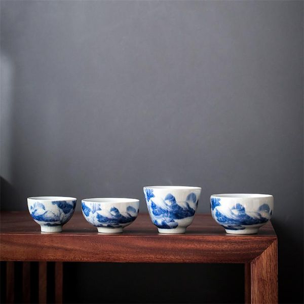 jingdezhen ceramic hand painted ice cracked glaze master cup office handmade drinkware blue and white porcelain tea cups & saucers
jingdezhen ceramic hand painted ice cracked glaze master cup office handmade drinkware blue and white porcelain tea cups & saucers