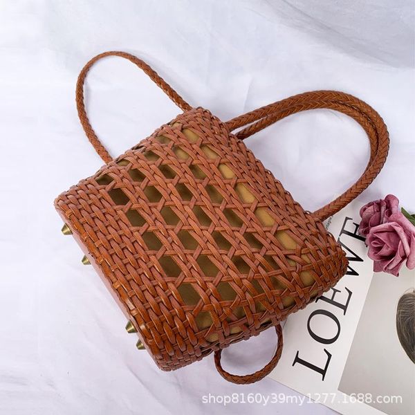 waist bags cowhide pure hand woven leather women's bag leisure handbag french lazy vegetable basket
waist bags cowhide pure hand woven leather women's bag leisure handbag french lazy vegetable basket