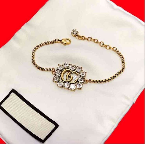 74% off designer jewelry family / high version square metal diamond white crystal double female bracelet net red temperament, Black
74% off designer jewelry family / high version square metal diamond white crystal double female bracelet net red temperament, Black