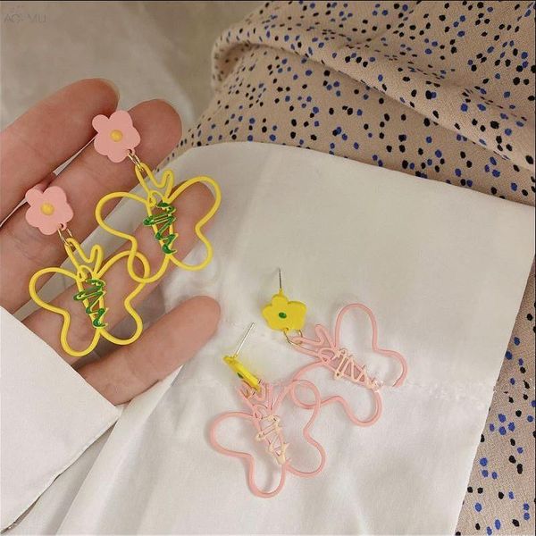 dangle & chandelier aomu 2021 trendy chic pink yellow flower hollow butterfly line metal drop earrings for women girls party jewelry accesso, Silver
dangle & chandelier aomu 2021 trendy chic pink yellow flower hollow butterfly line metal drop earrings for women girls party jewelry accesso, Silver