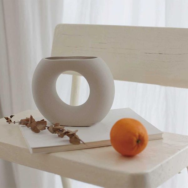 novelty items geometric ceramic vase home ornaments flower pot dried arrangement living room creative decor,white
novelty items geometric ceramic vase home ornaments flower pot dried arrangement living room creative decor,white