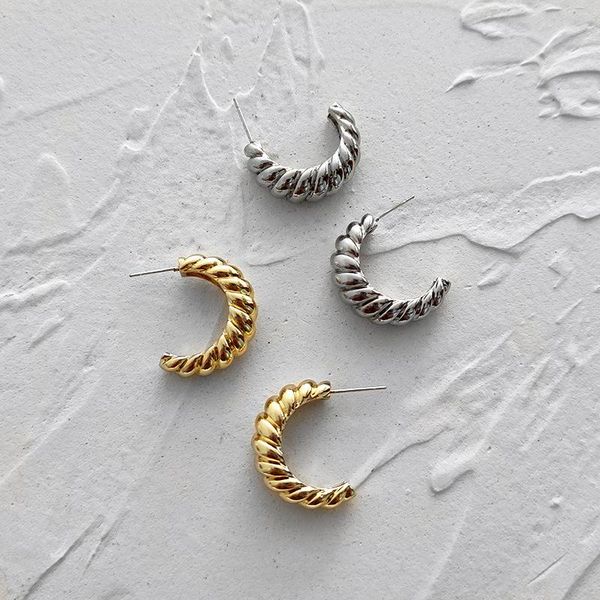 minimalist ol golden c stud earrings geometric vintage metal hook for women female fashion jewelry mg193, Golden;silver
minimalist ol golden c stud earrings geometric vintage metal hook for women female fashion jewelry mg193, Golden;silver