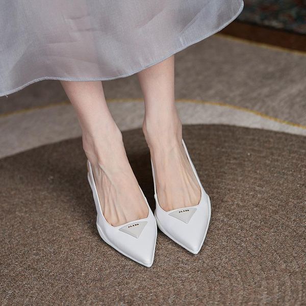 sandals qzyerai summer women genuine leather cowhide pointed black white women's shoes party fashion brand
sandals qzyerai summer women genuine leather cowhide pointed black white women's shoes party fashion brand