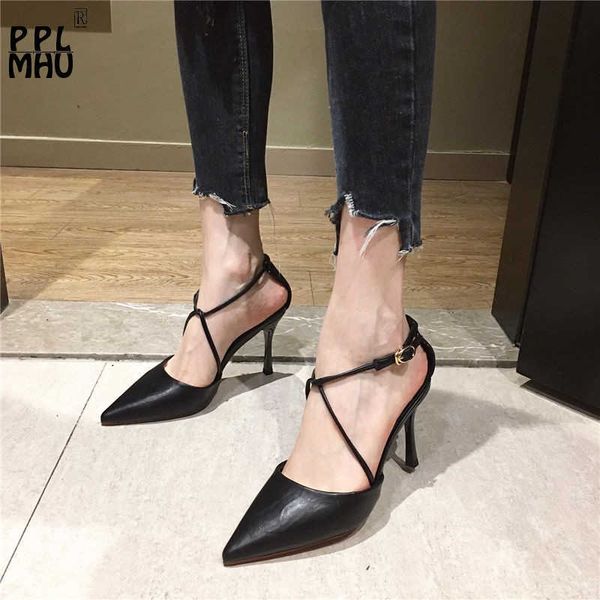 2021summer new buckle strap women shoes pu leather hollow non-slip pointed sandals female high heels retro office shoes y0721, Black
2021summer new buckle strap women shoes pu leather hollow non-slip pointed sandals female high heels retro office shoes y0721, Black
