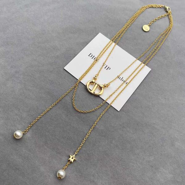 designer jewelry 2021 new letter pendant multi-layer necklace female family net red same fashion style necklace, Silver
designer jewelry 2021 new letter pendant multi-layer necklace female family net red same fashion style necklace, Silver