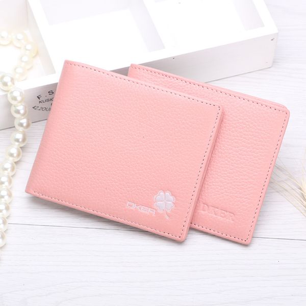 women's layer short cowhide wallet japan and south korea fashion thin soft, Red;black
women's layer short cowhide wallet japan and south korea fashion thin soft, Red;black