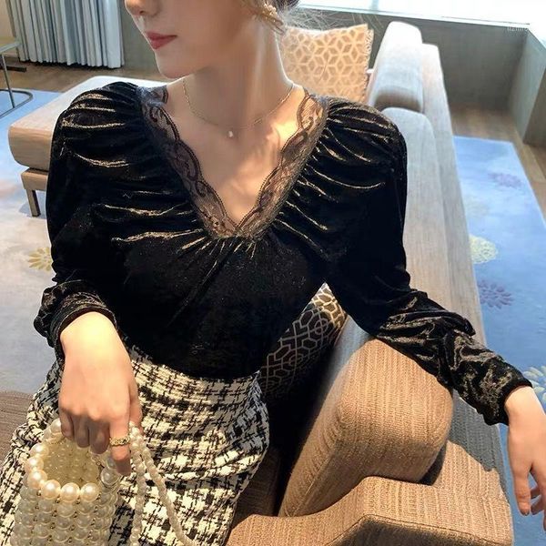 bustiers & corsets french elegant deep v neckline hook lace stitching velvet black t-shirt women's foreign style blouse bottom top, Black;white
bustiers & corsets french elegant deep v neckline hook lace stitching velvet black t-shirt women's foreign style blouse bottom top, Black;white