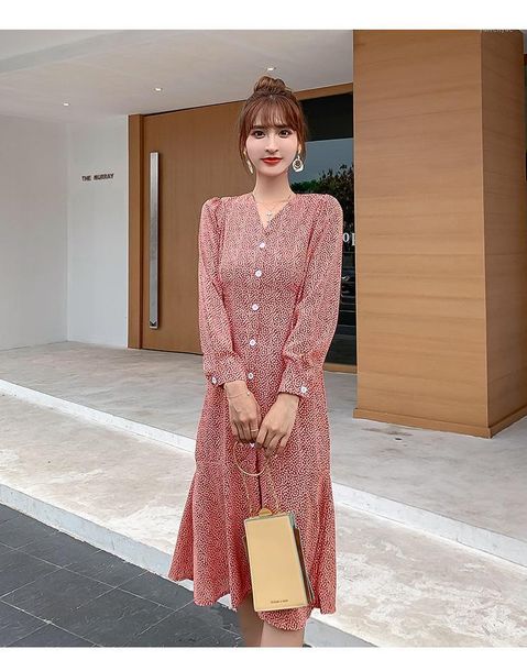 casual dresses women summer 2021 temperament women's french retro chiffon floral dress maxi v-neck singlebreasted xxl l, Black;gray
casual dresses women summer 2021 temperament women's french retro chiffon floral dress maxi v-neck singlebreasted xxl l, Black;gray