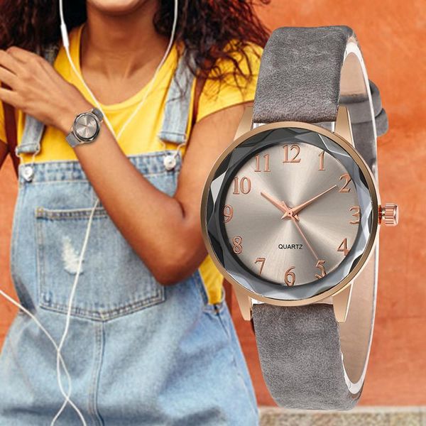 WJ-8713 Luxury Ladies Wristwatch Leather Watches Women Analog Quartz Watch Clock Exquisite Classic Kol Saati Montre Femme Wristwatches, Slivery;brown
WJ-8713 Luxury Ladies Wristwatch Leather Watches Women Analog Quartz Watch Clock Exquisite Classic Kol Saati Montre Femme Wristwatches, Slivery;brown
