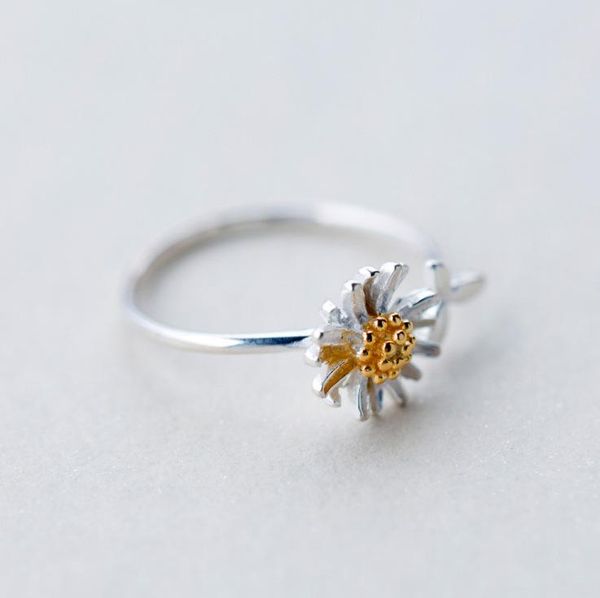 cluster rings 2021 trend korea style daisy flower for women silver color sunflower adjustable open ring wedding party jewelry gift, Golden;silver
cluster rings 2021 trend korea style daisy flower for women silver color sunflower adjustable open ring wedding party jewelry gift, Golden;silver