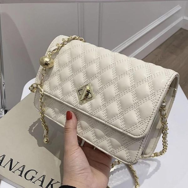shoulder bags embroidery thread small crossbody bag for women 2021 fashion sac a main female handbags and purses
shoulder bags embroidery thread small crossbody bag for women 2021 fashion sac a main female handbags and purses