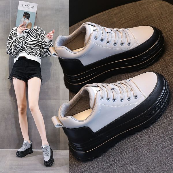 thick soled small white shoes women's inner height in the autumn of 2021 new leather korean version versatile muffin tourism leisure si
thick soled small white shoes women's inner height in the autumn of 2021 new leather korean version versatile muffin tourism leisure si