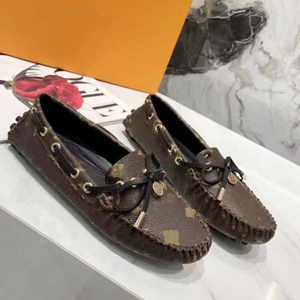 womens cowhide embossing casual shoes fashion platform genuine leather sneakers size 35-41 with box, Black
womens cowhide embossing casual shoes fashion platform genuine leather sneakers size 35-41 with box, Black