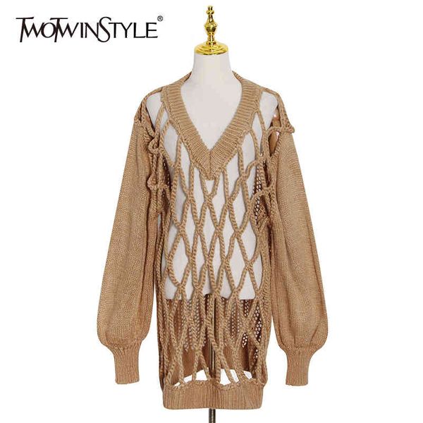 twotwinstyle white hollow out knitted for women v neck long sleeve casual oversized sweater female fashion autumn 210517, White;black
twotwinstyle white hollow out knitted for women v neck long sleeve casual oversized sweater female fashion autumn 210517, White;black
