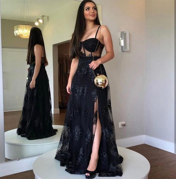 spaghetti a line split long lace evening dresses appliqued floor length backless prom gowns robe de soiree, Black;red
spaghetti a line split long lace evening dresses appliqued floor length backless prom gowns robe de soiree, Black;red