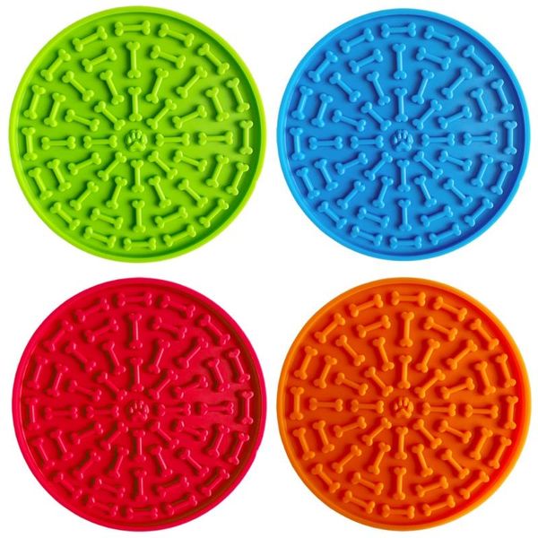 dog bowls & feeders 2021 selling dispensing mat silicone lick for pet bathing grooming and training supplies
dog bowls & feeders 2021 selling dispensing mat silicone lick for pet bathing grooming and training supplies