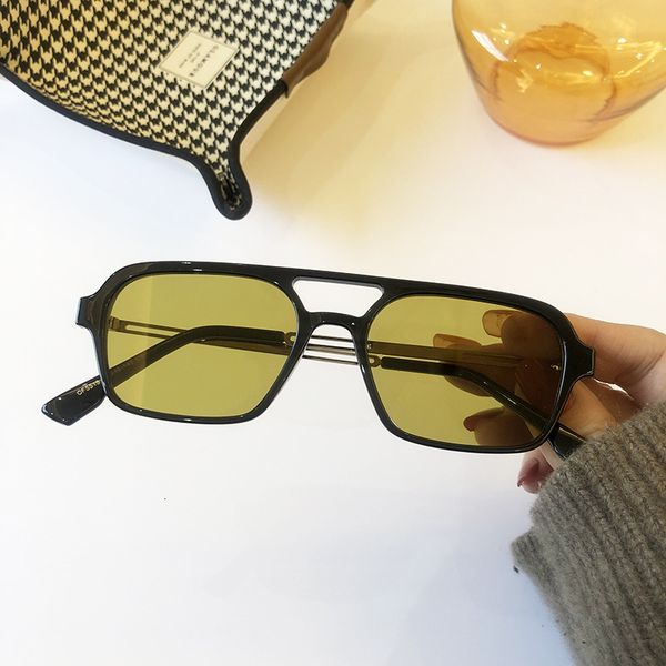 2021 summer retro trendy sunglasses small vintage women men brand designer 2021 fashion eyewear uv400 popular ins shades sun glasses a520, White;black
2021 summer retro trendy sunglasses small vintage women men brand designer 2021 fashion eyewear uv400 popular ins shades sun glasses a520, White;black