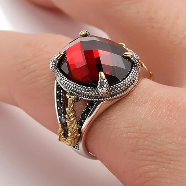 cluster rings personality punk shiny red zircon vintage domineering dragon claw hollow ring for men jewelry, Golden;silver
cluster rings personality punk shiny red zircon vintage domineering dragon claw hollow ring for men jewelry, Golden;silver