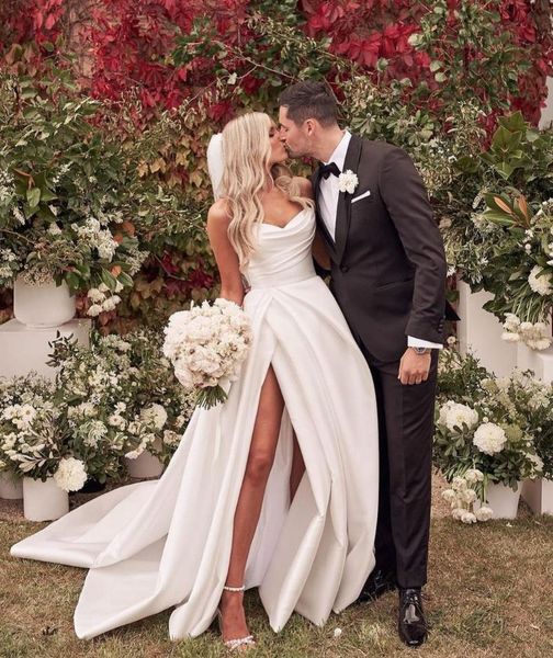 other wedding dresses elegant long sleeveless a-line with pockets custom sweep train lace up back satin bridal gowns for women, White
other wedding dresses elegant long sleeveless a-line with pockets custom sweep train lace up back satin bridal gowns for women, White