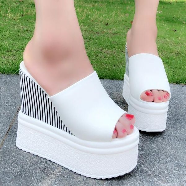 high-heeled slippers female generous board cake shoes women's platform wedge sandals waterproof wild fish mouth tide sh, Black
high-heeled slippers female generous board cake shoes women's platform wedge sandals waterproof wild fish mouth tide sh, Black