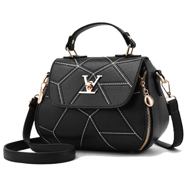 spot wholesale duffel bags female portable small simple v-shaped square bag trendy shoulder messenger bag's outdoor packs
spot wholesale duffel bags female portable small simple v-shaped square bag trendy shoulder messenger bag's outdoor packs