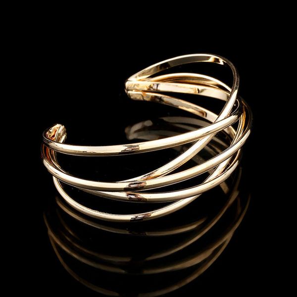 hand catenary metal open bracelet and personalized hollow out bracelet, Golden;silver
hand catenary metal open bracelet and personalized hollow out bracelet, Golden;silver