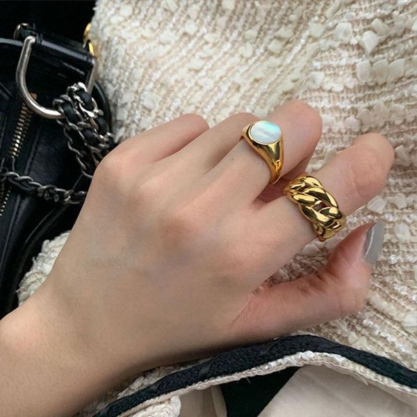 wedding rings aomu 2021 fashion luxury vintage thick chain for women girls gold color elegant bride jewelry accessories, Slivery;golden
wedding rings aomu 2021 fashion luxury vintage thick chain for women girls gold color elegant bride jewelry accessories, Slivery;golden