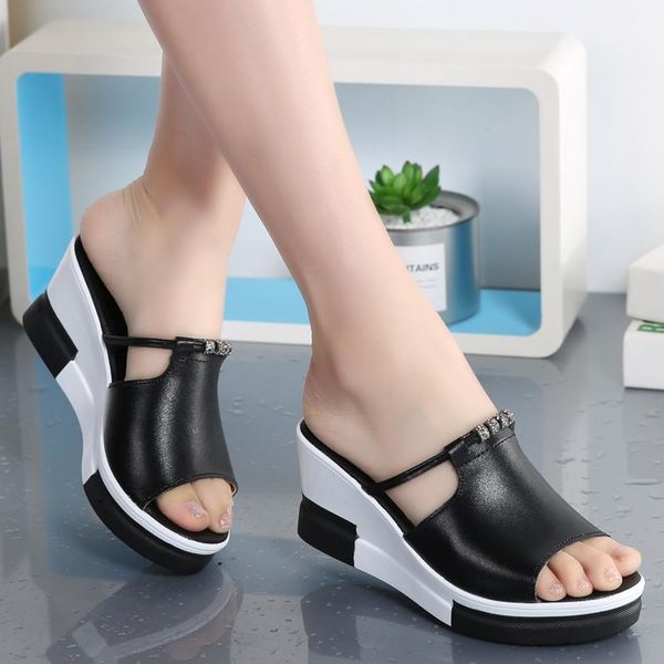 color small size women's shoes slippers rhinestone wedge lightweight soft lining cowhide leather, Black
color small size women's shoes slippers rhinestone wedge lightweight soft lining cowhide leather, Black