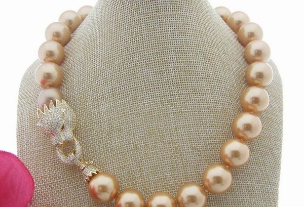 earrings & necklace beautiful 18"36"18mm sea shell pearl cz clasp earring set, Silver
earrings & necklace beautiful 18"36"18mm sea shell pearl cz clasp earring set, Silver