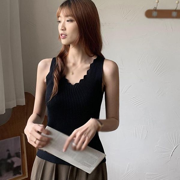 women's t-shirt small sling vest v-neck 2021 slim fit all-match sleeveless knit solid color -fits top, White
women's t-shirt small sling vest v-neck 2021 slim fit all-match sleeveless knit solid color -fits top, White