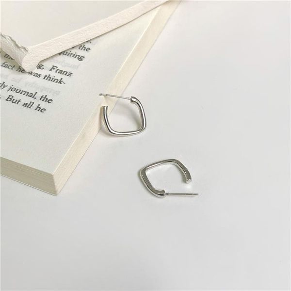 hoop & huggie 2021 korean metal round earrings for women fashion cute gold silver color punk charm earring minimalist jewelry brincos, Golden;silver
hoop & huggie 2021 korean metal round earrings for women fashion cute gold silver color punk charm earring minimalist jewelry brincos, Golden;silver